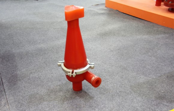 除泥旋流器卡箍結構